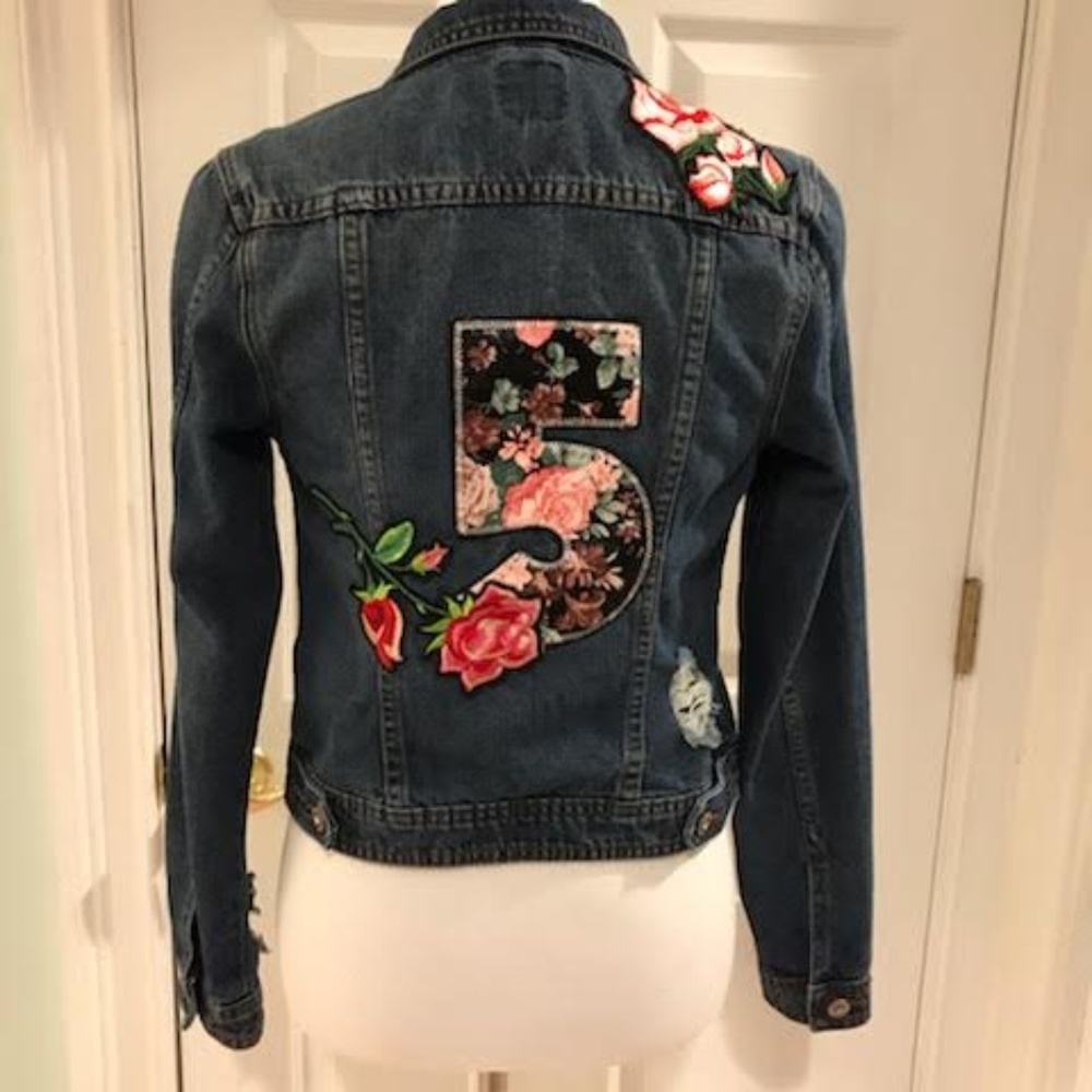 Boom Boom Jeans Distressed Denim Jacket Size S - Picture 2 of 7